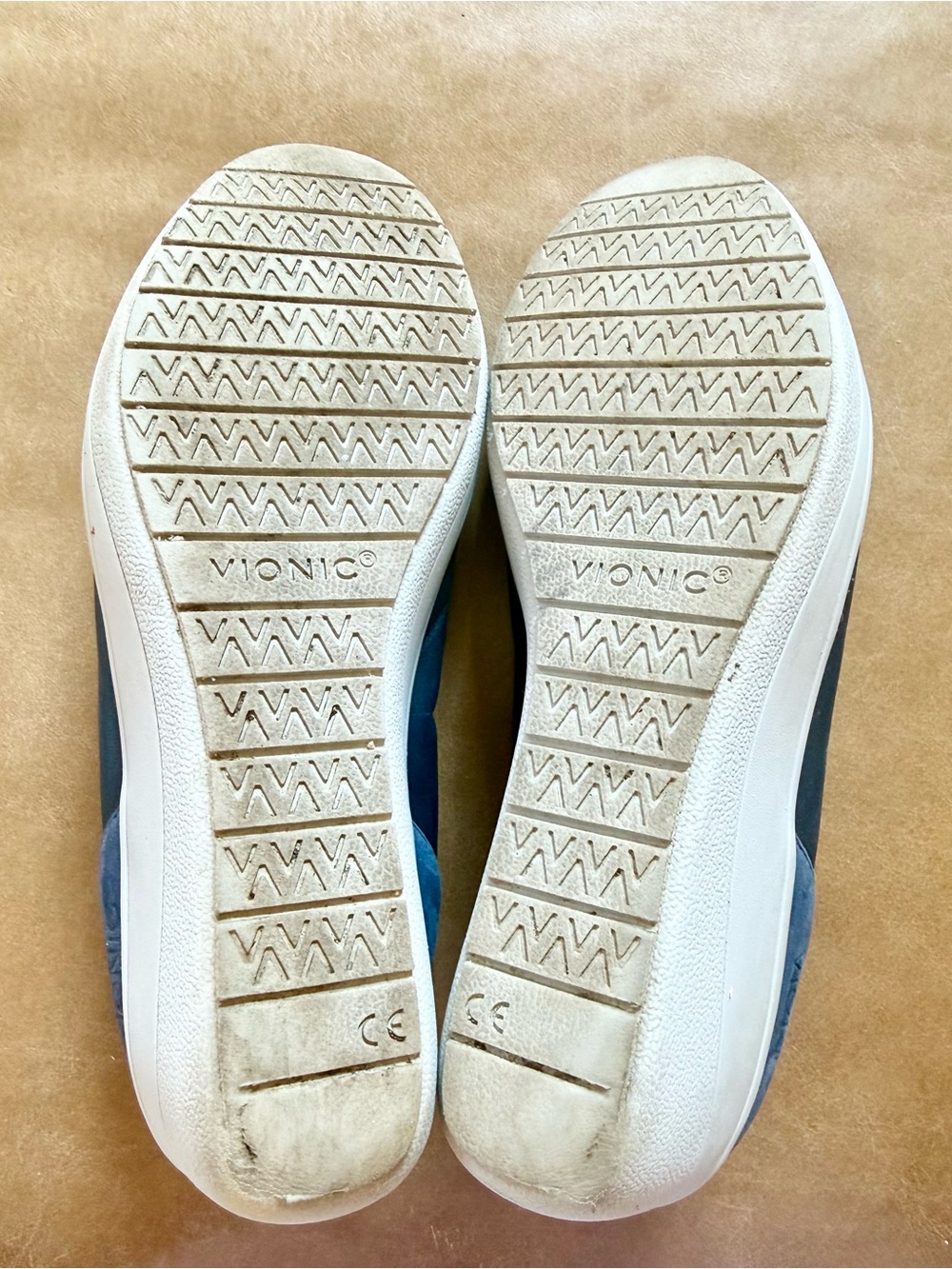 Vionic Women's Navy Wedge — 8.5 - Picture 6 of 6